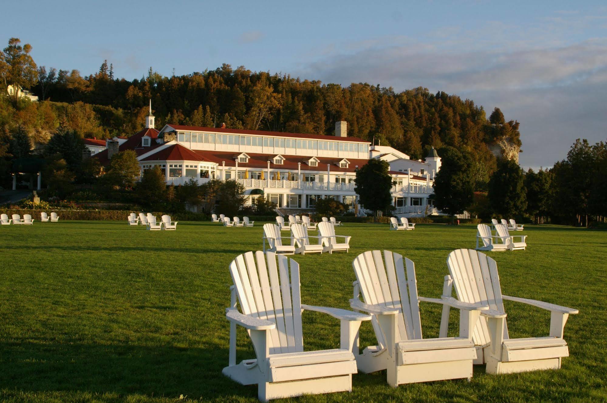 Mission Point Resort Макинак Айлънд Екстериор снимка